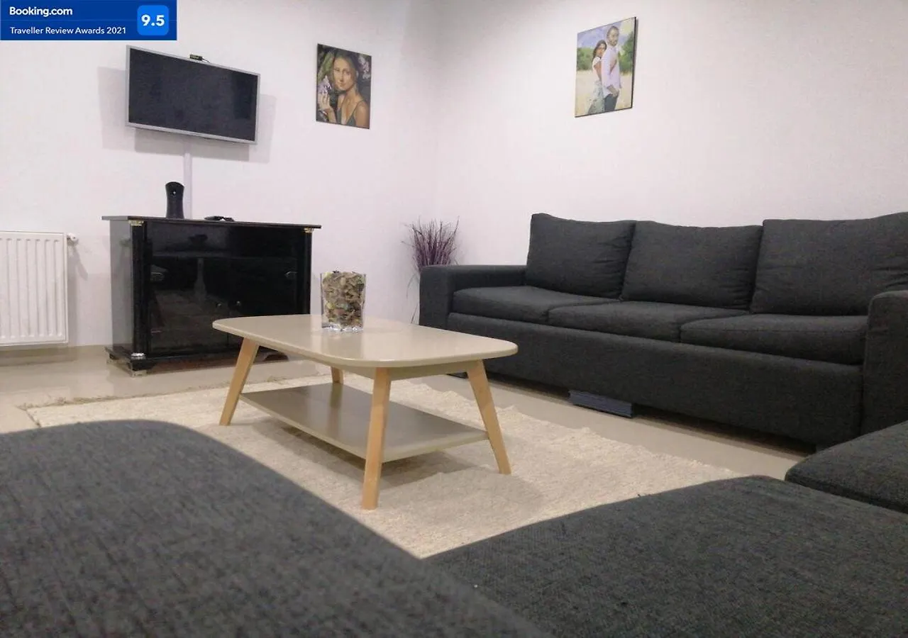 Studio Tres Bien Situe Au Jardin D El Menzah 1 Apartment Tunis 0*,  Tunisia