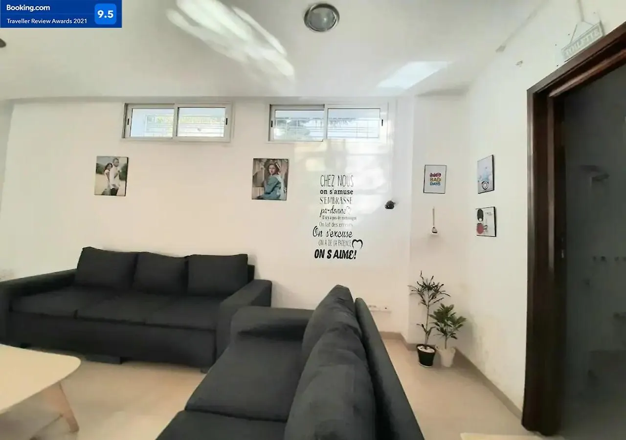 Studio Tres Bien Situe Au Jardin D El Menzah 1 Apartment Tunis Tunisia