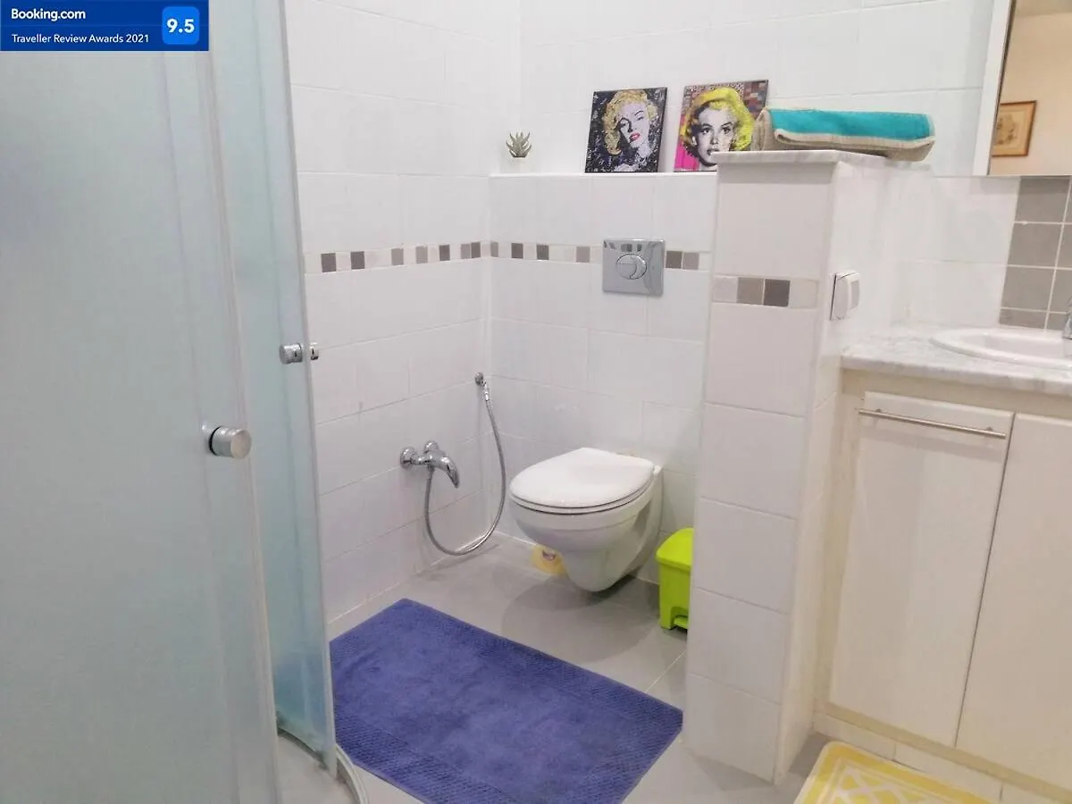 Studio Tres Bien Situe Au Jardin D El Menzah 1 Apartment Tunis